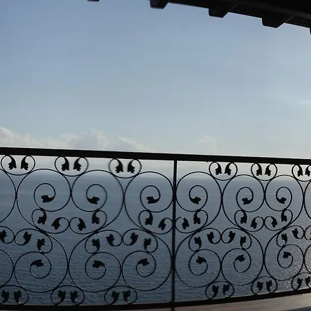 Arion Hotel Gumusluk