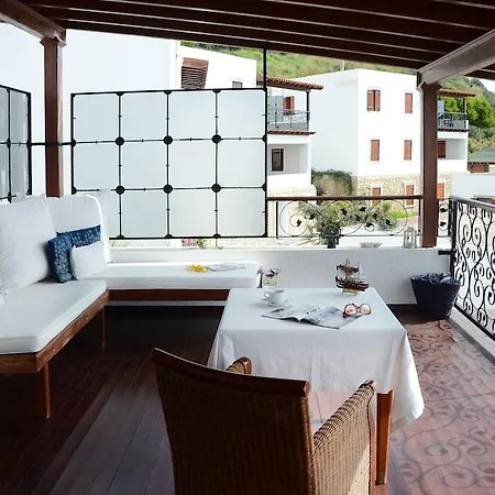 Arion 3* 古穆斯卢克