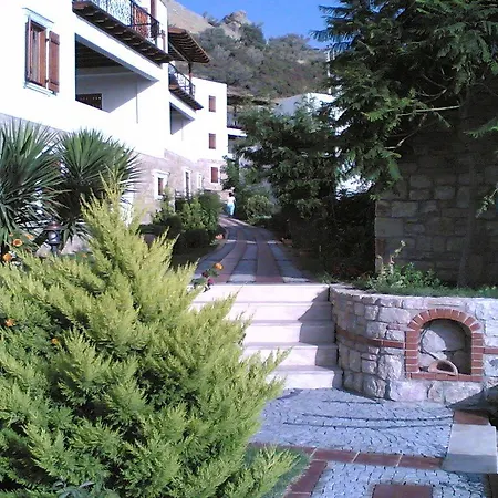 Arion גומושלוק